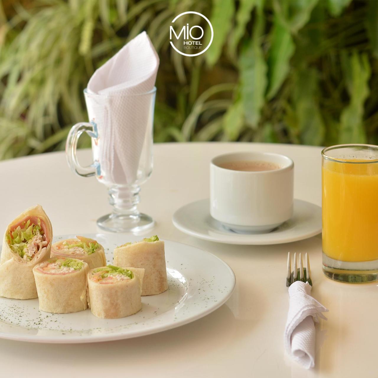 Hotel Mio Boutique Кукута Экстерьер фото