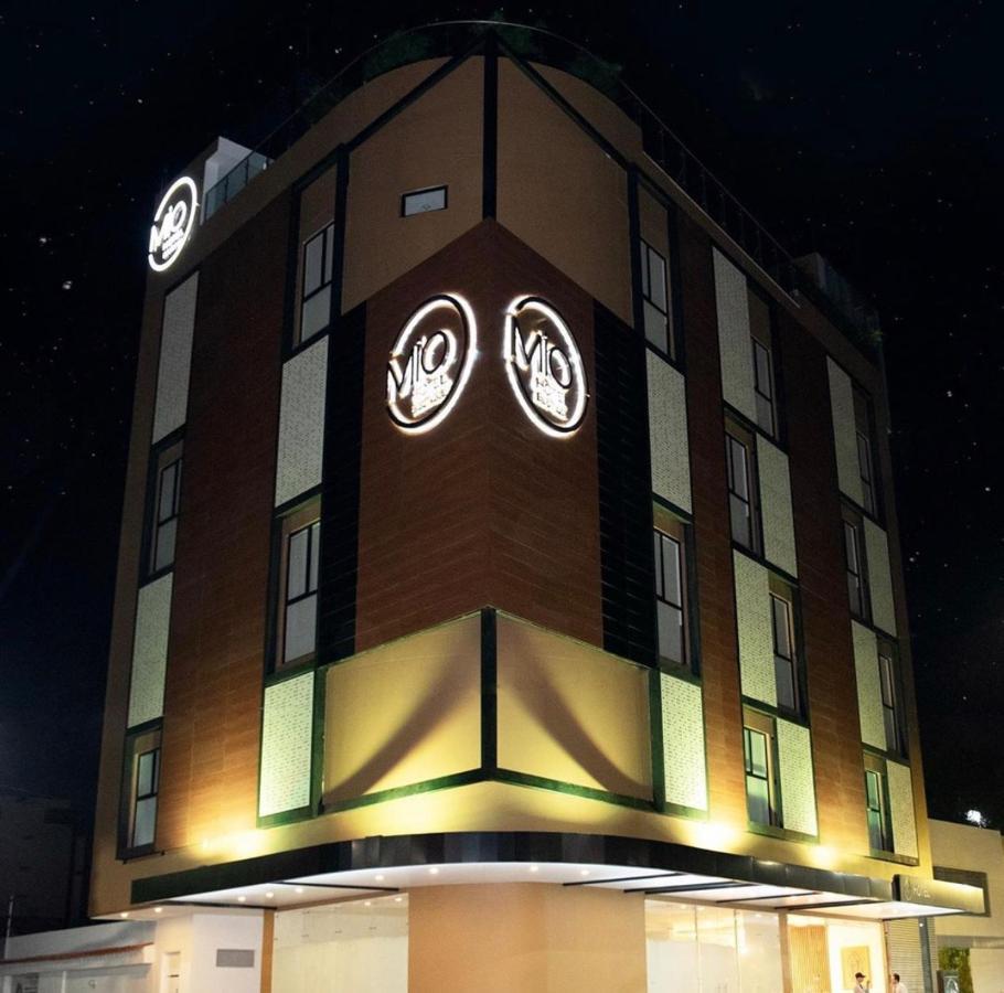 Hotel Mio Boutique Кукута Экстерьер фото
